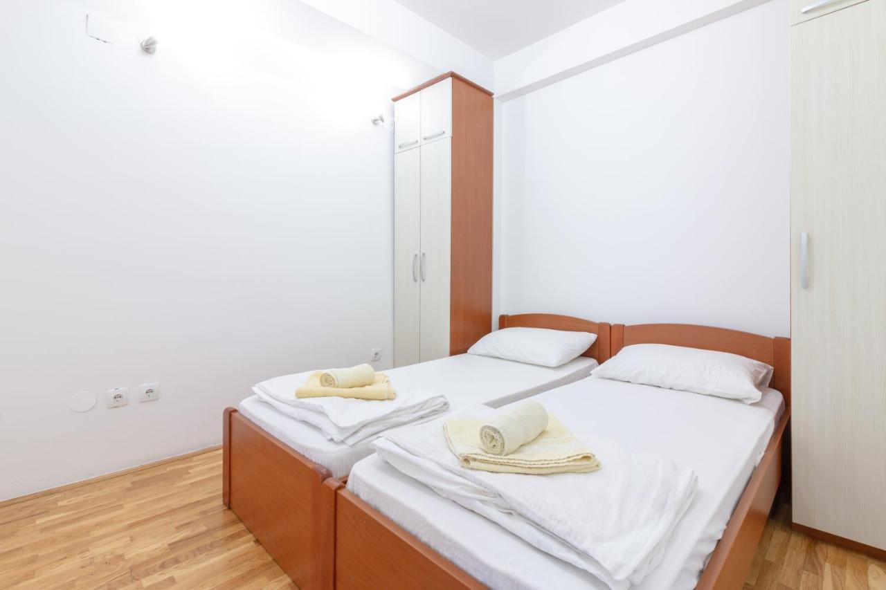 Urban Apartments Охрид Екстериор снимка