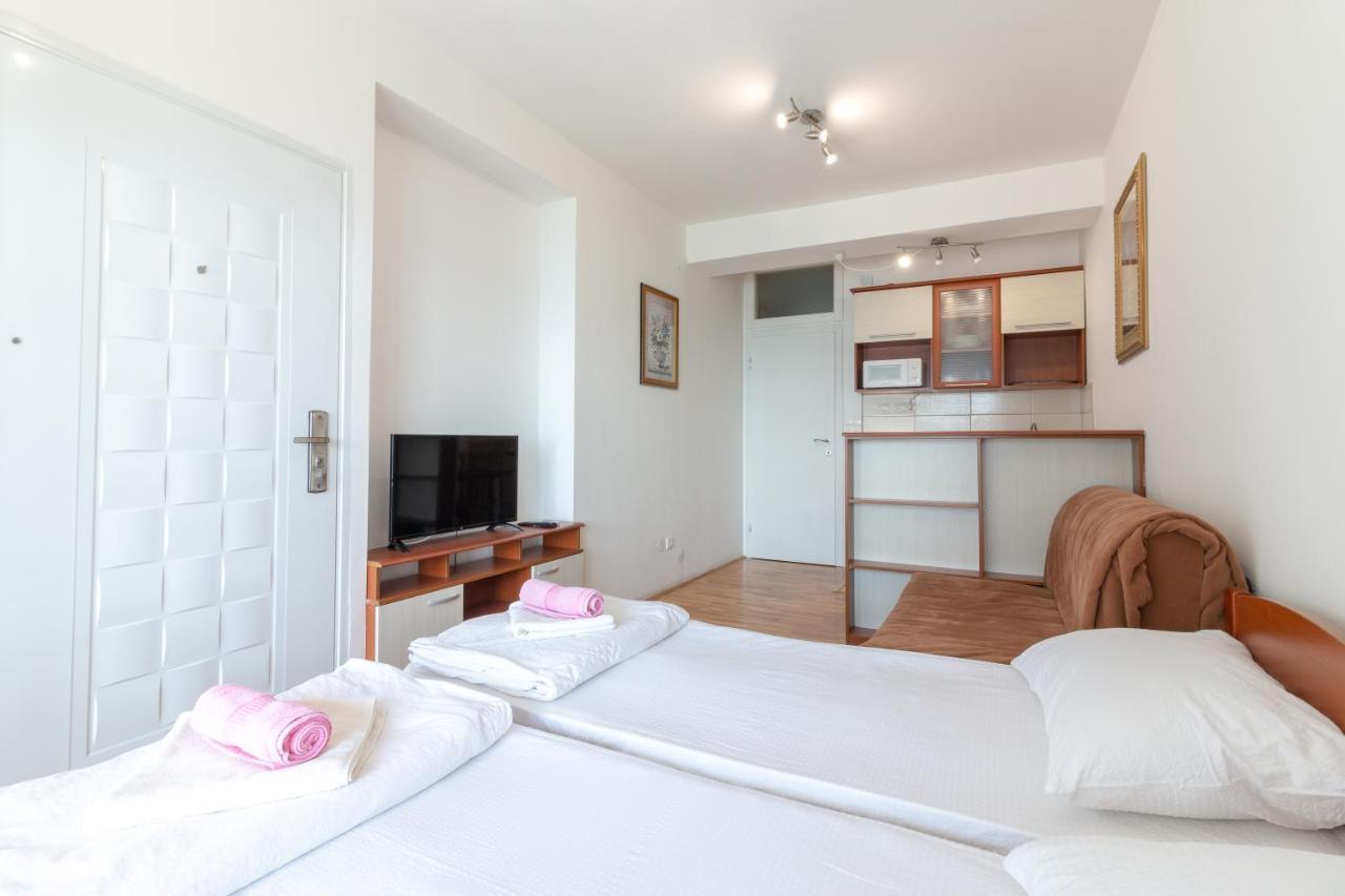 Urban Apartments Охрид Екстериор снимка