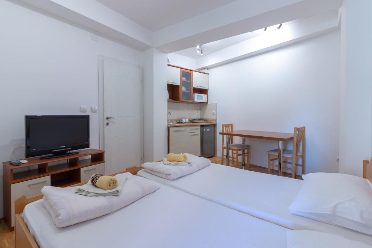 Urban Apartments Охрид Екстериор снимка