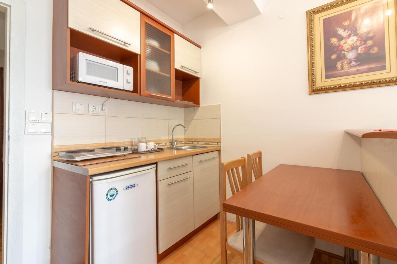 Urban Apartments Охрид Екстериор снимка